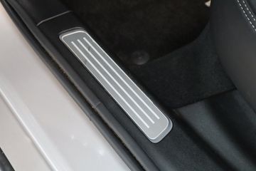 Voertuigafbeelding 65