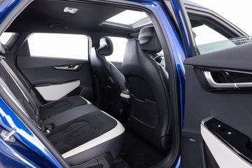 Voertuigafbeelding 11