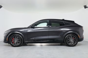 Voertuigafbeelding 4