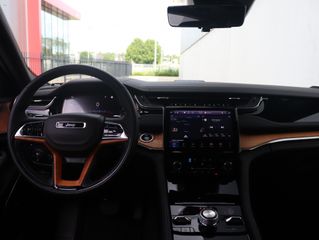 Voertuigafbeelding 12