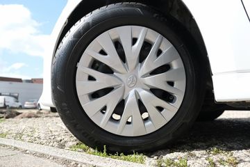 Voertuigafbeelding 8