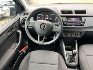 Voertuigafbeelding 9