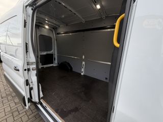 Voertuigafbeelding 19