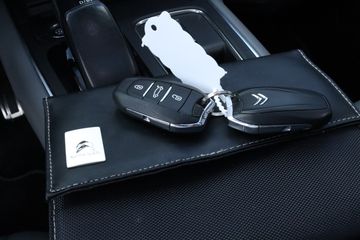 Voertuigafbeelding 38