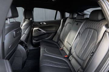 Voertuigafbeelding 43