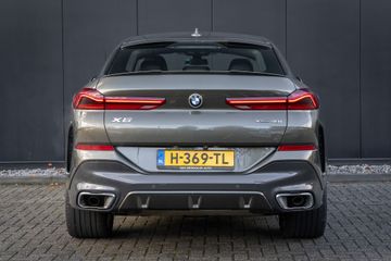 Voertuigafbeelding 8