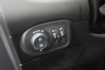 Voertuigafbeelding 24