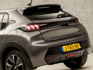 Voertuigafbeelding 13