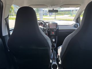 Voertuigafbeelding 26