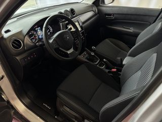 Voertuigafbeelding 2