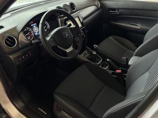 Voertuigafbeelding 7