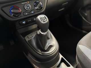 Voertuigafbeelding 17