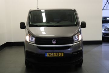 Voertuigafbeelding 5