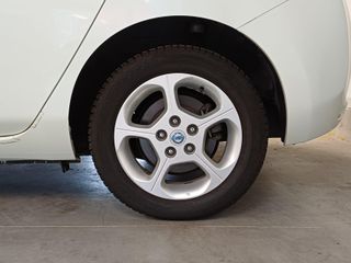 Voertuigafbeelding 9