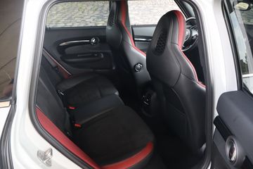 Voertuigafbeelding 19