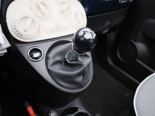 Voertuigafbeelding 16