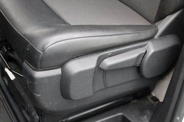 Voertuigafbeelding 17