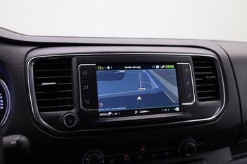 Voertuigafbeelding 4