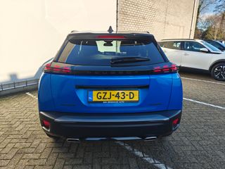 Voertuigafbeelding 9