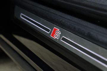 Voertuigafbeelding 44