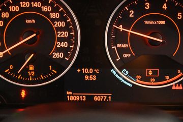 Voertuigafbeelding 16