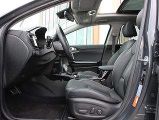 Voertuigafbeelding 3