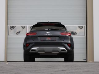 Voertuigafbeelding 8