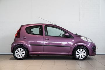 Voertuigafbeelding 5