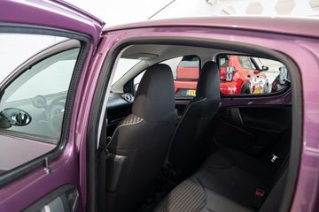 Voertuigafbeelding 7