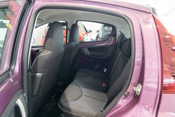 Voertuigafbeelding 8