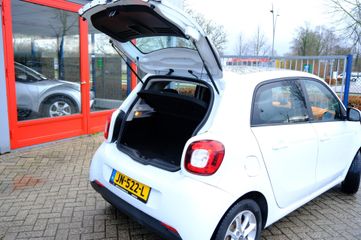 Voertuigafbeelding 8