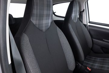 Voertuigafbeelding 4