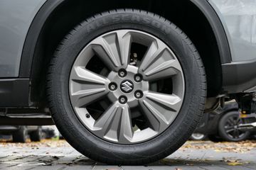 Voertuigafbeelding 10