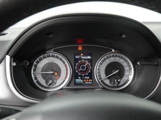 Voertuigafbeelding 11