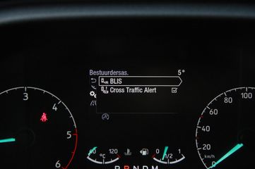 Voertuigafbeelding 32