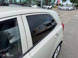 Voertuigafbeelding 11