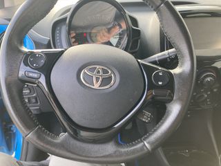 Voertuigafbeelding 6