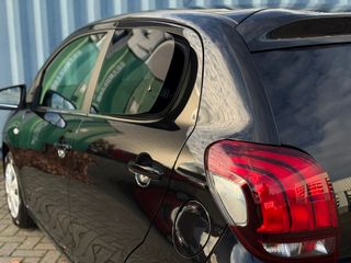 Voertuigafbeelding 14