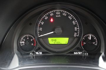 Voertuigafbeelding 16