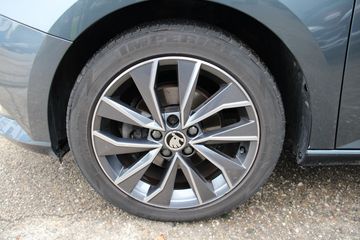 Voertuigafbeelding 7