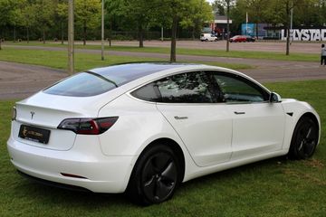 Voertuigafbeelding 7