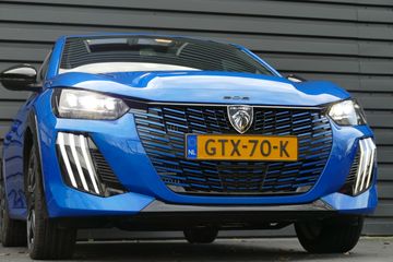 Voertuigafbeelding 8