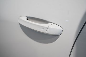 Voertuigafbeelding 9