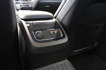 Voertuigafbeelding 38