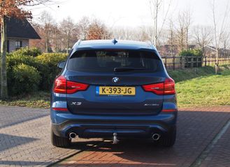 Voertuigafbeelding 8