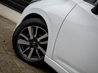 Voertuigafbeelding 5