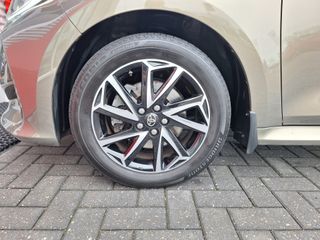 Voertuigafbeelding 9