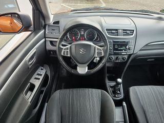 Voertuigafbeelding 11