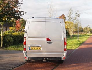 Voertuigafbeelding 8