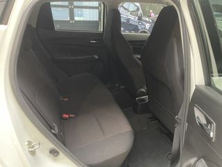 Voertuigafbeelding 15